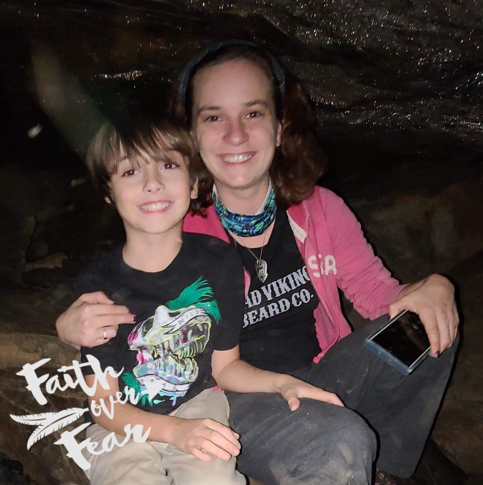 Meet your Posher, Mandii